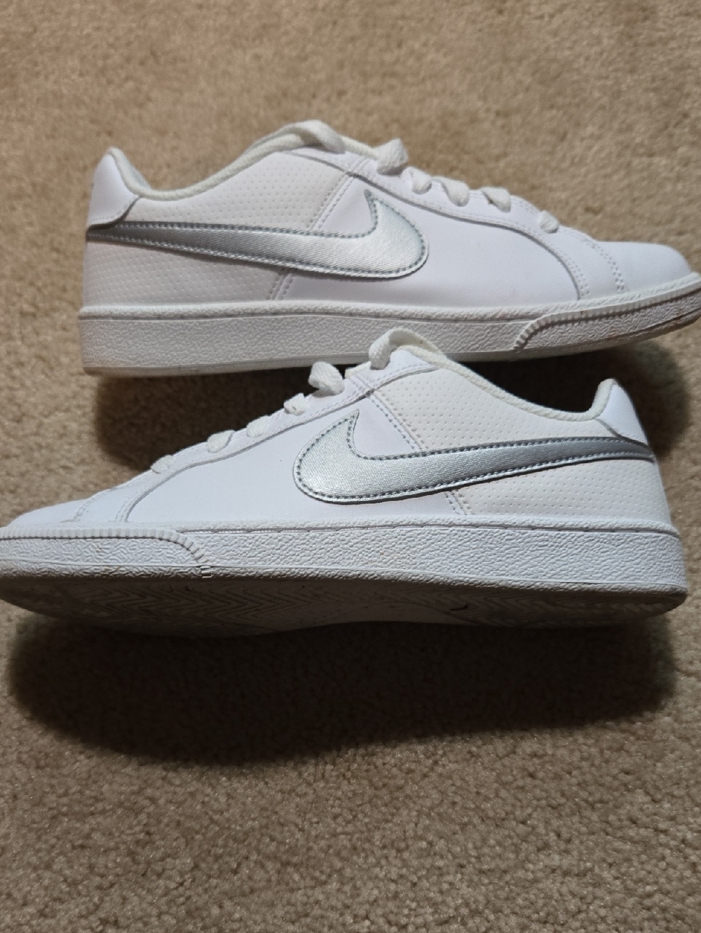 Nike All-White Low-Top Leather Sneakers - Picture 2 of 5